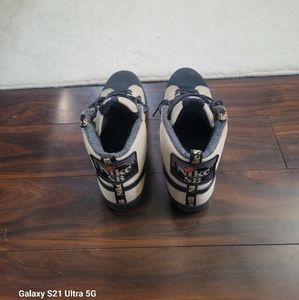 Gently used Nike SB Tan n Black suede, size 12